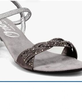 Onex Rhythm Strappy Rhinestone Embellished Sandals in Pewter Sz 7 EUC $155R